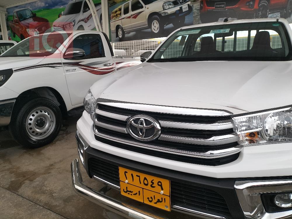 تويوتا هايلوكس